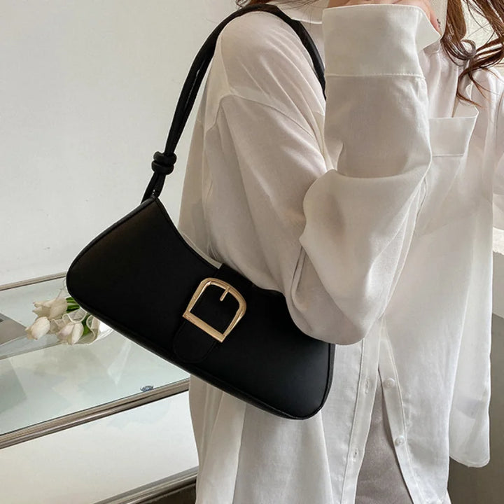 Baguette bag, design minimalista meia-lua, alça curta